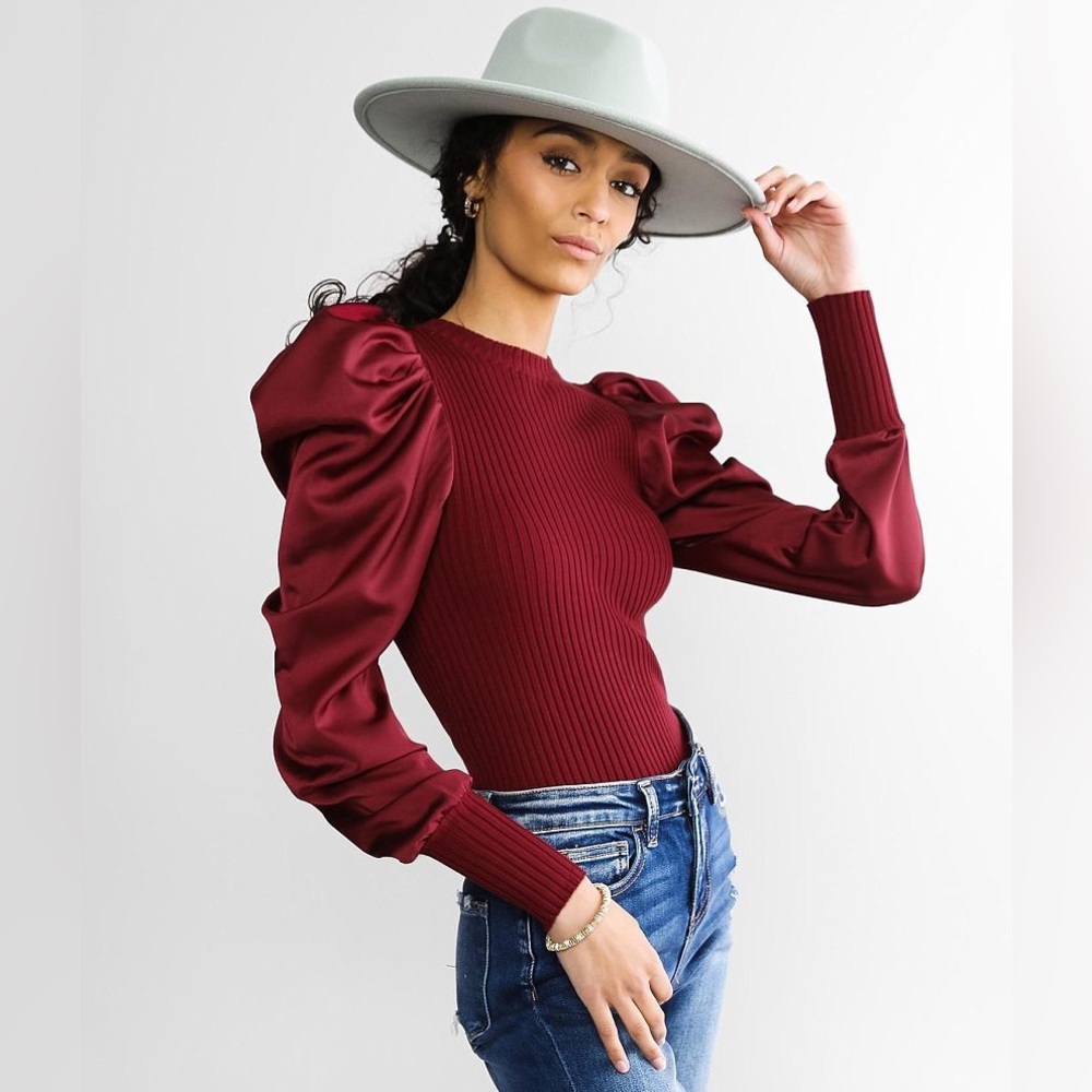 NWT Red by BKE Buckle Burgundy Ribbed Knit Top with Satin Puff Long Sleeves